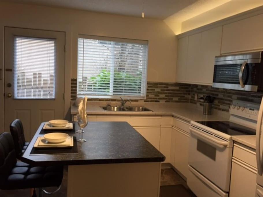 Memory Lane Guest Suite Sooke Εξωτερικό φωτογραφία